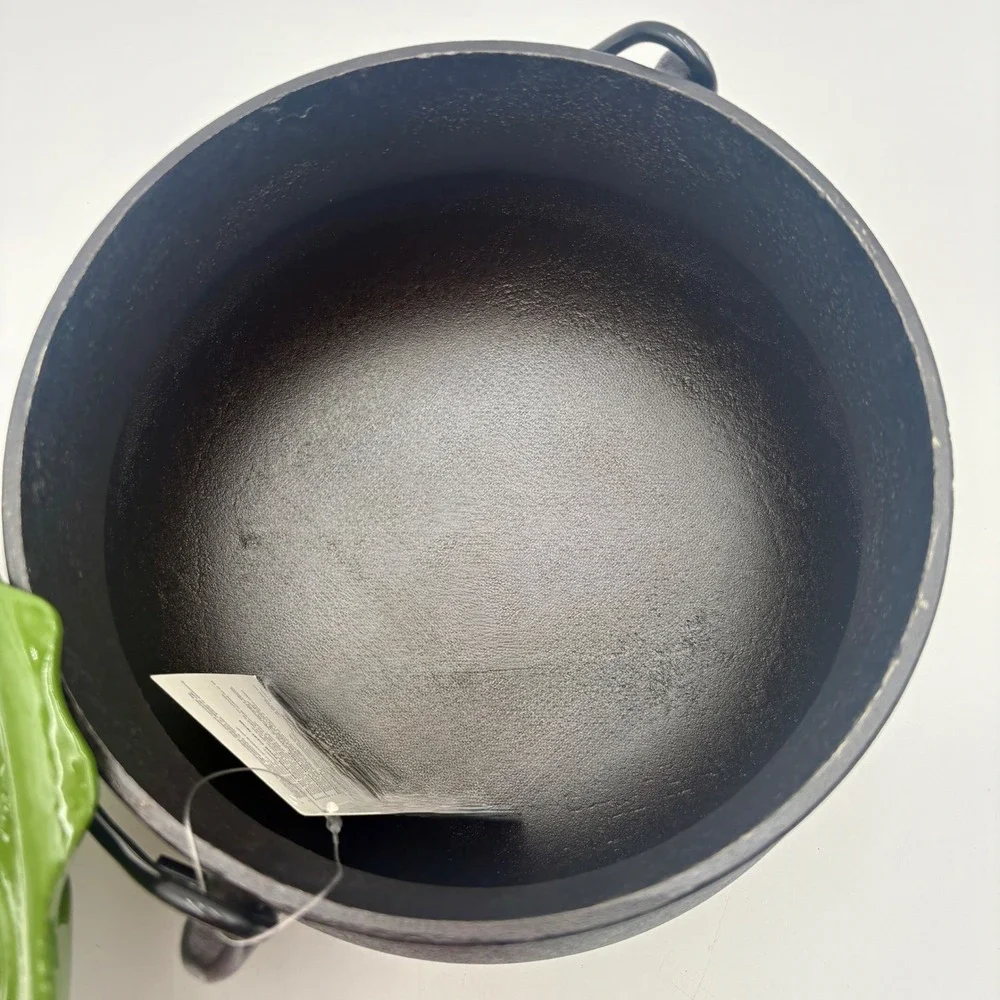 Smith & Clark 4QT Cast Iron Cauldron Witches Brew Bubbling Lid Green Halloween